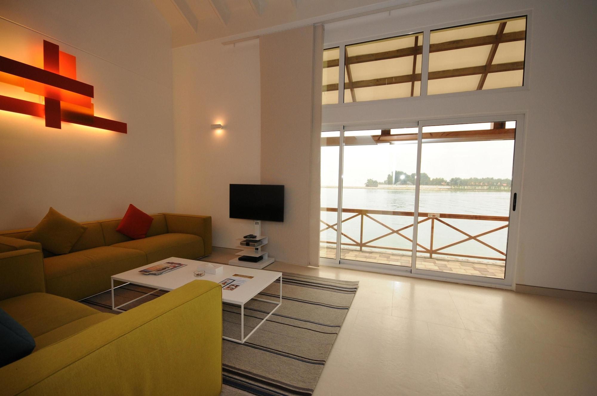 Albander Hotel & Resort Sitrah Extérieur photo