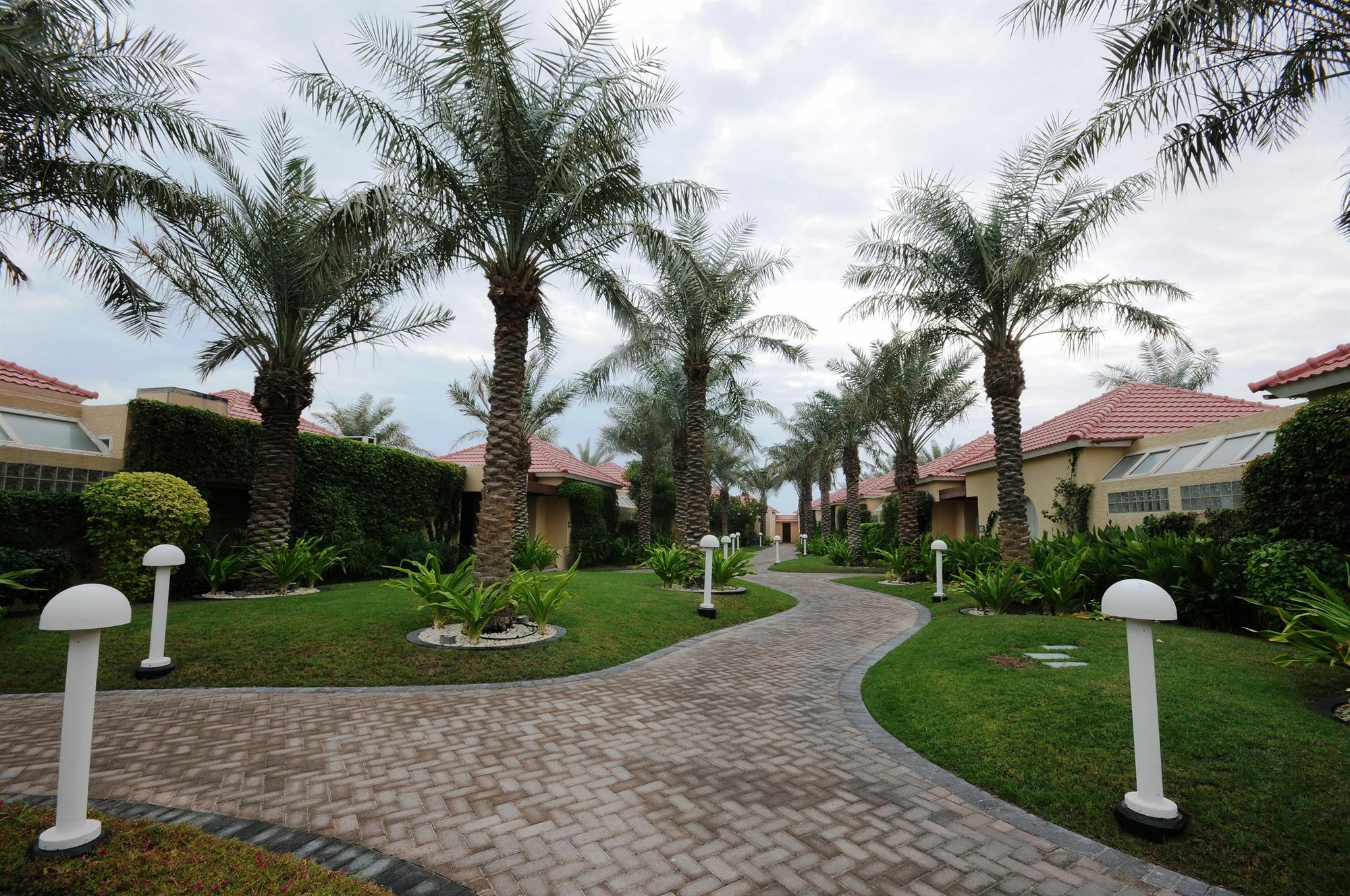 Albander Hotel & Resort Sitrah Extérieur photo